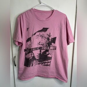 Machine Gun Kelly Mainstream Sellout Graphic Tee